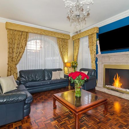Hotel La Cartuja Quito Dış mekan fotoğraf