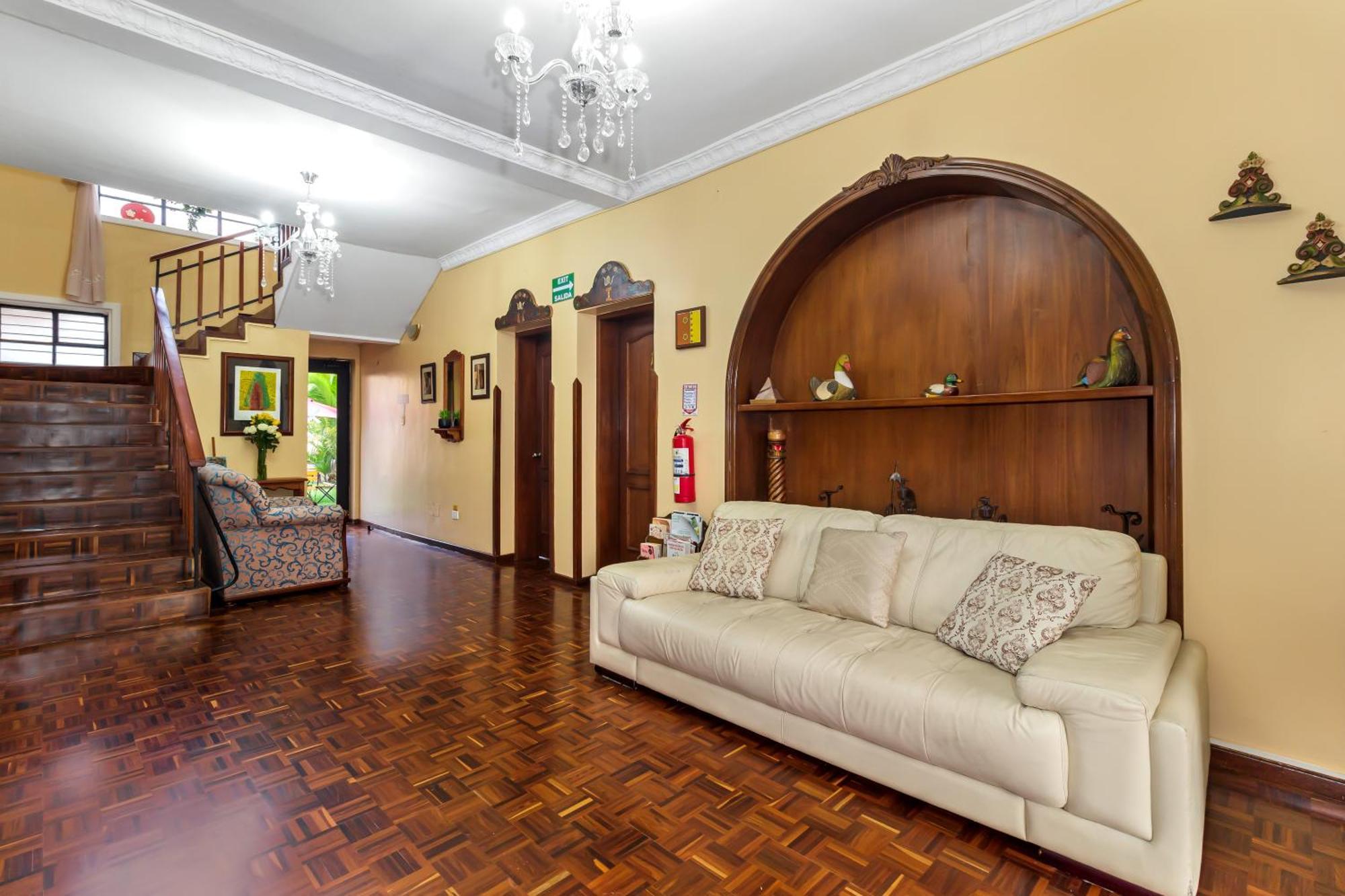 Hotel La Cartuja Quito Dış mekan fotoğraf