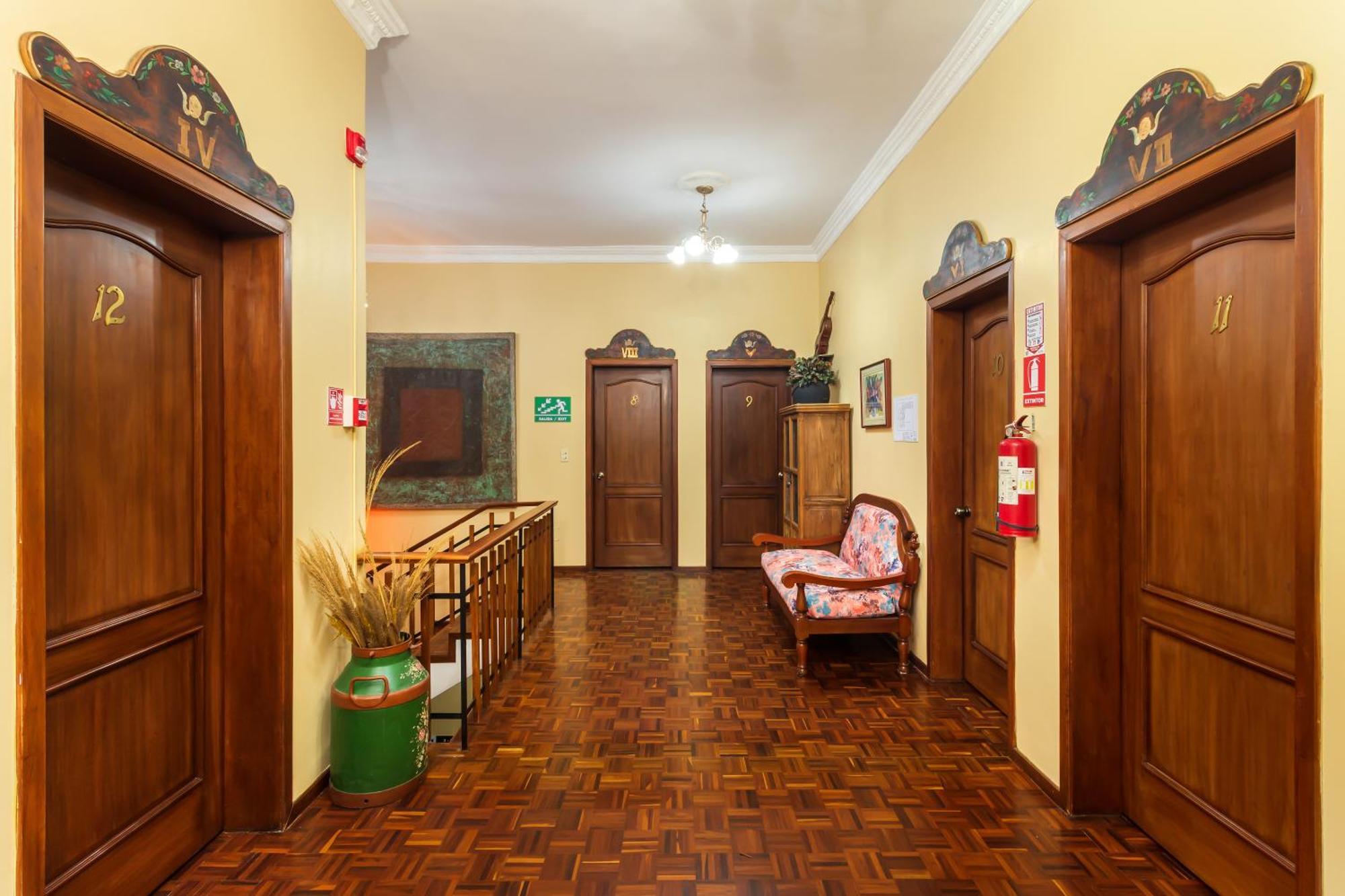 Hotel La Cartuja Quito Dış mekan fotoğraf
