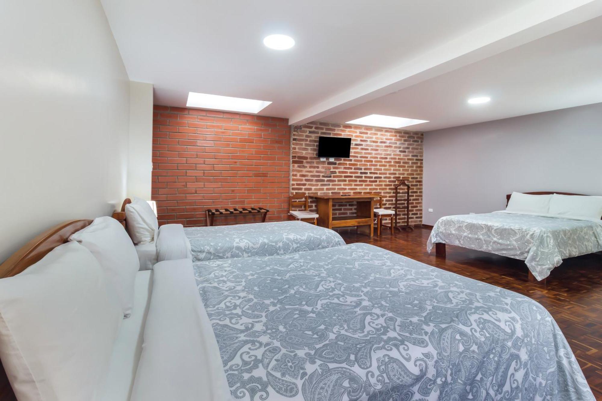 Hotel La Cartuja Quito Dış mekan fotoğraf