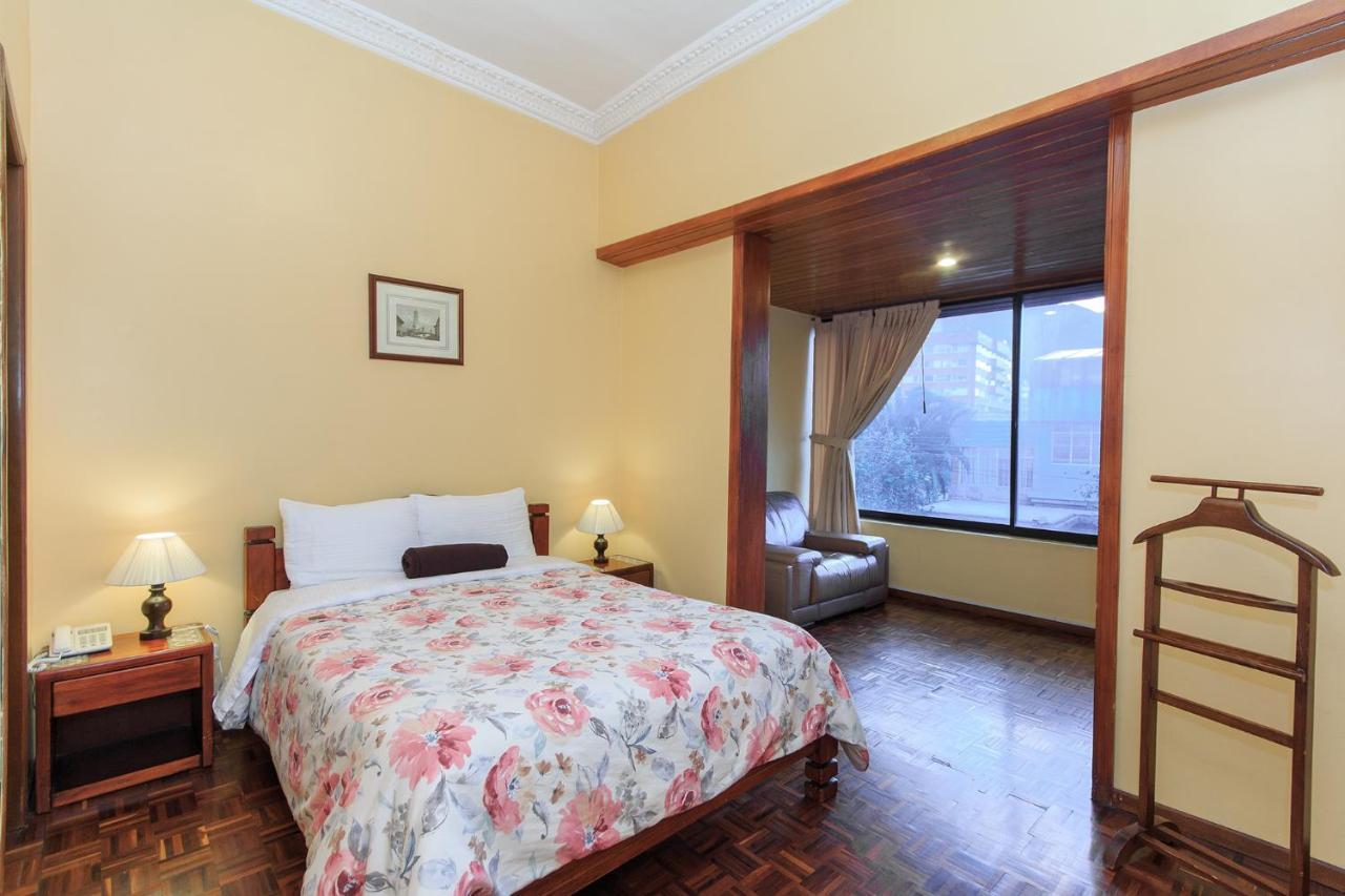 Hotel La Cartuja Quito Dış mekan fotoğraf